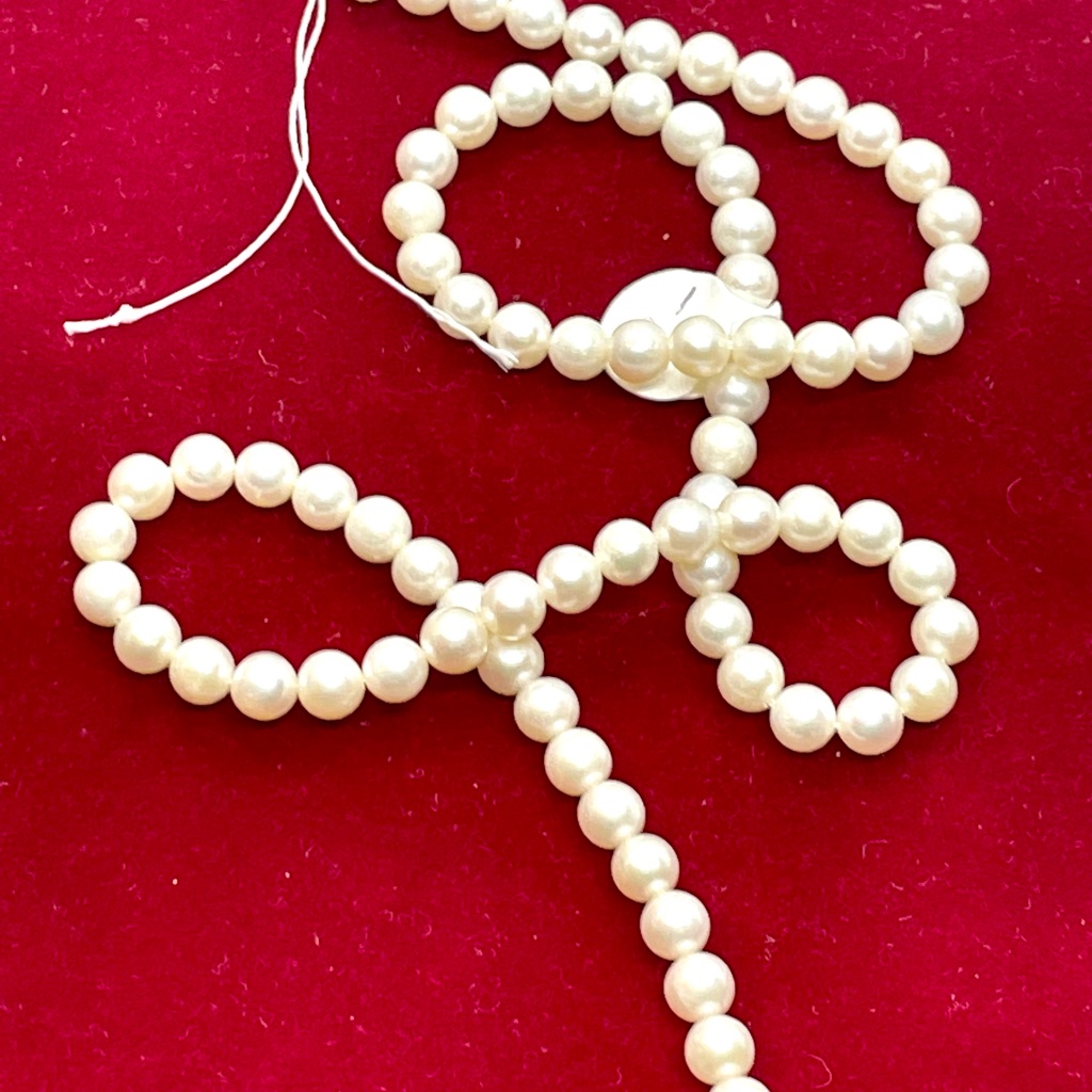 Strand Of 5mm Lustrous Pearls